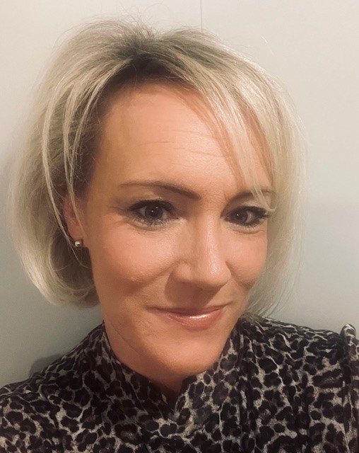 Frau Katrin Feist